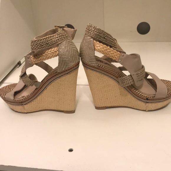 Wedges - Picture 5 of 7